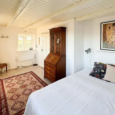 Spacious House In Lolland's Natural Landscape 度假居